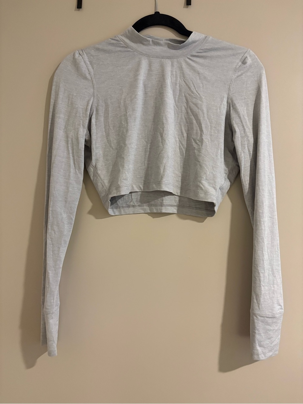 Vuori Long-Sleeve Lux Crop Tee